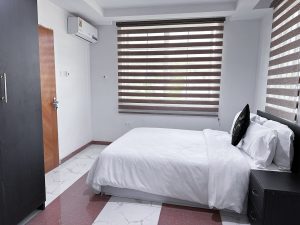 Bedroom side