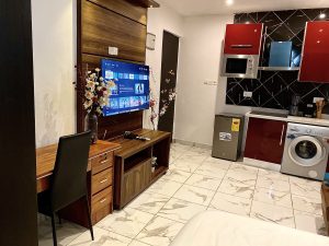 Studio Apartment Clear View